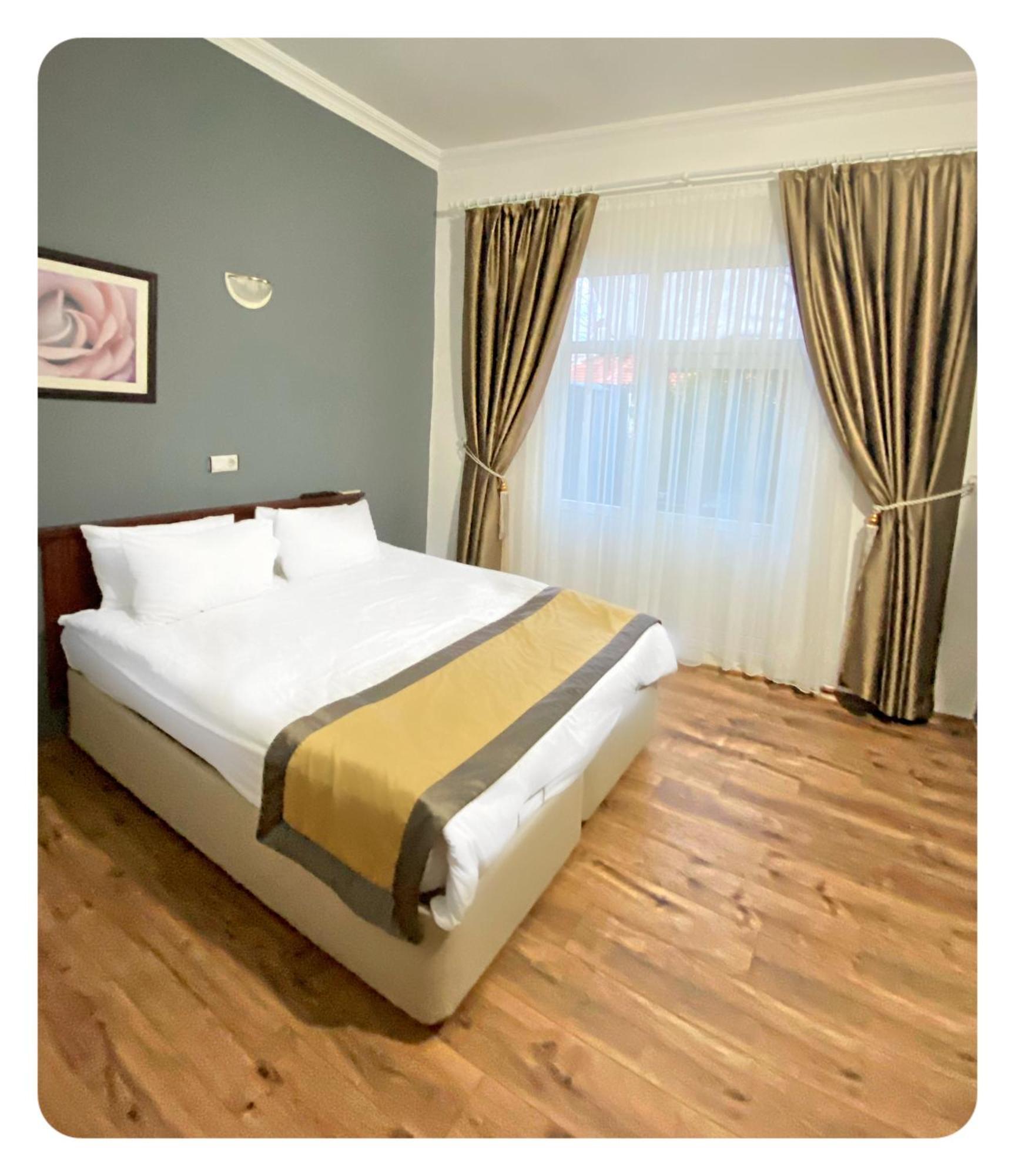 Efsali Hotel Kaleici Antalya Exteriér fotografie